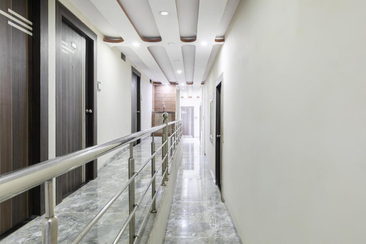 Oyo 45301 Hotel Om Palace Sagar  Bagian luar foto