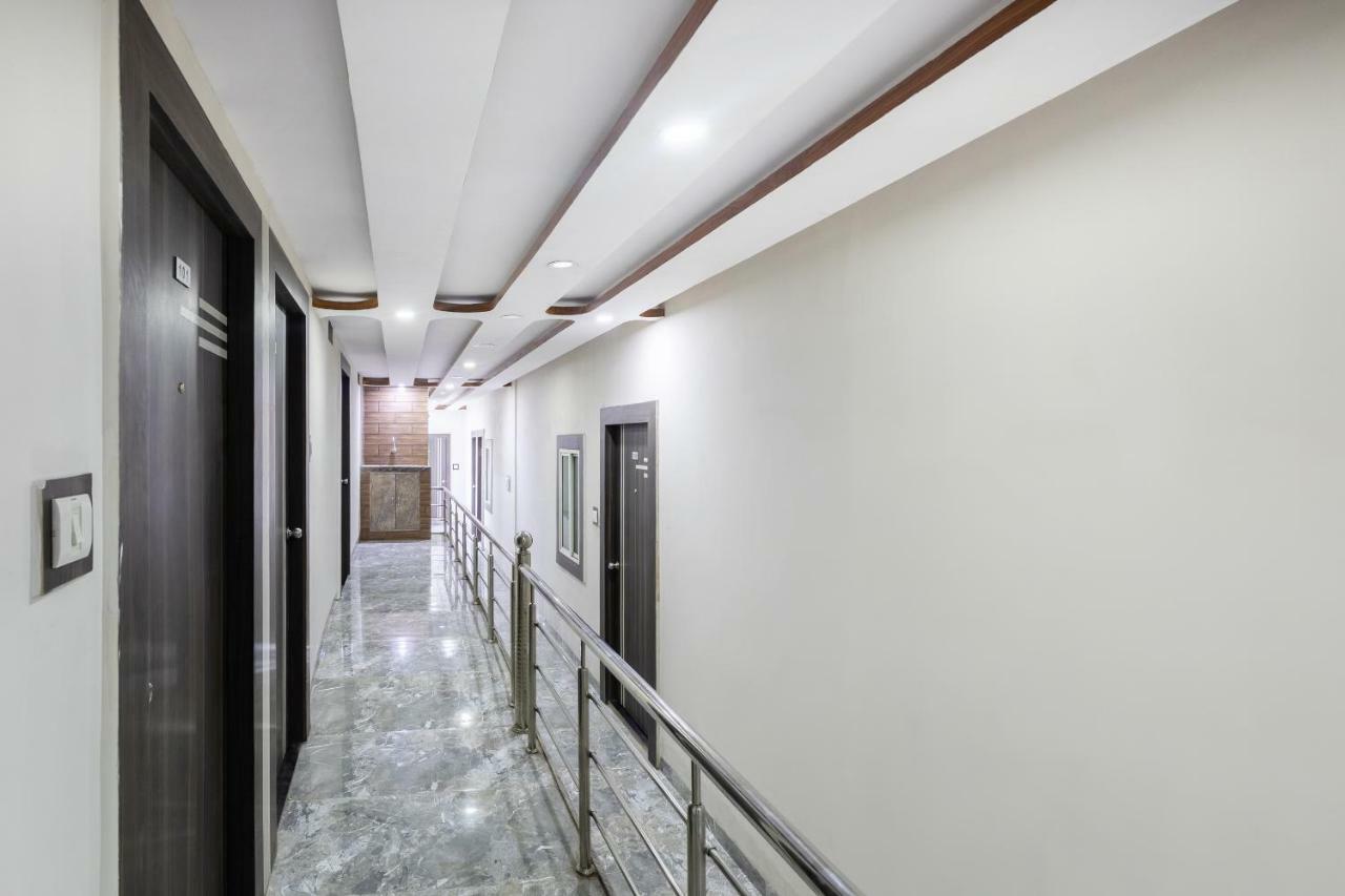 Oyo 45301 Hotel Om Palace Sagar  Bagian luar foto