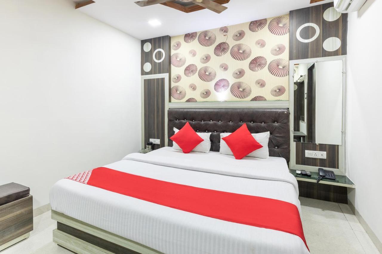Oyo 45301 Hotel Om Palace Sagar  Bagian luar foto