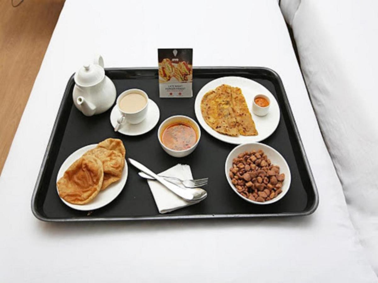 Oyo 45301 Hotel Om Palace Sagar  Bagian luar foto